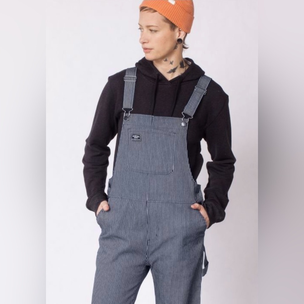 Wildfang The Essential Overall Bib Utility Workwear in Navy Blue/White Stripe XS